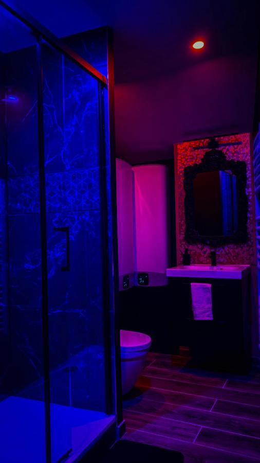 מלון Nouveau - Luxure - Secret Suite - Jacuzzi מראה חיצוני תמונה